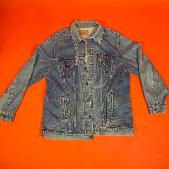 Vintage Oversized Levi's Jacket - Picture 1 of 4